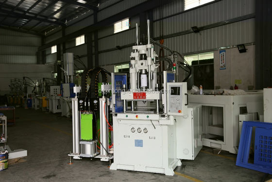 21.6kW Vertikal LSR Mesin Injeksi Cetakan 45mm Sekrup Diameter