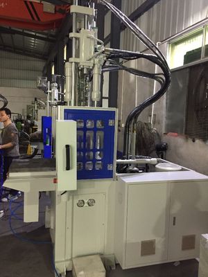 12KW Kitchenware Shuttle Plastic Injection Molding Machine Vertikal 55T