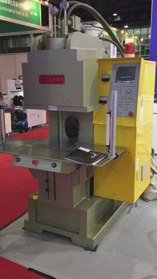 13kW Vertikal Plastik Mesin Injeksi Cetakan 55T Untuk Pabrik