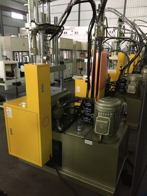 Bimetal Screw And Barrel Vertikal Plastik Mesin Injeksi Cetakan 45T